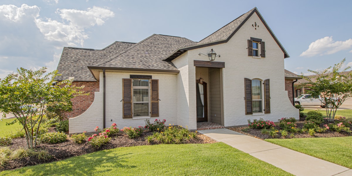 Mount Pleasant vs Summerville: Which Charleston Suburb is Right for You?